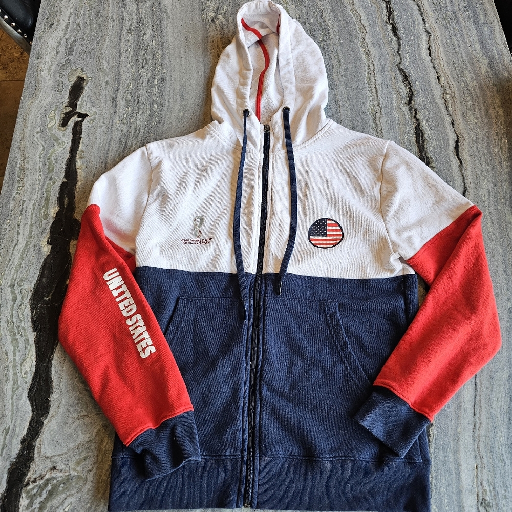 FIFA World Cup Qatar 2022 Team USA Full Zip White/Blue/Red Hoodie Adult Small